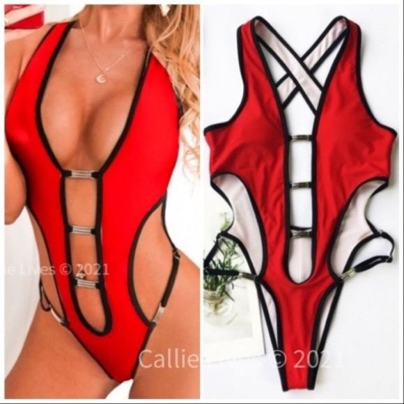 Xena Red Future: Metal Buckle Monokini Swimsuit LARGE - Picture 12 of 15